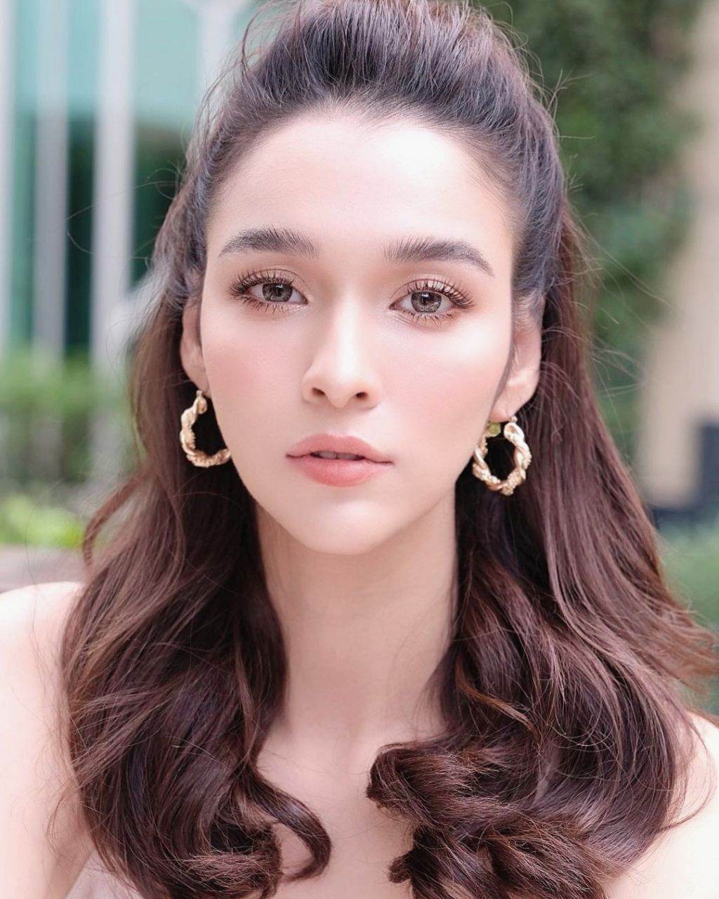 หยาด หยาดทิพย์ เรื่อง สายสืบเดลี่เวอรี่