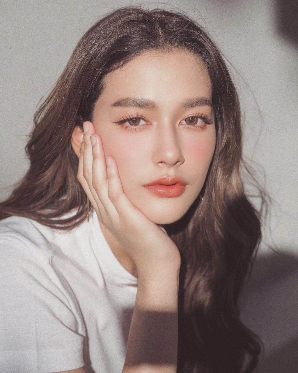 ญีน่า ซาลาซ เรื่อง พิศวาสฆาตเกมส์