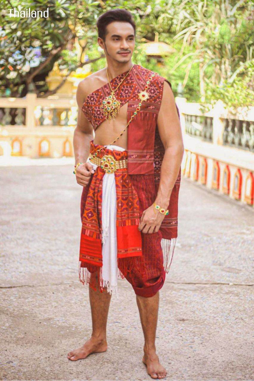 THAILAND 🇹🇭 | Isan traditional costume, บ่าวอีสาน