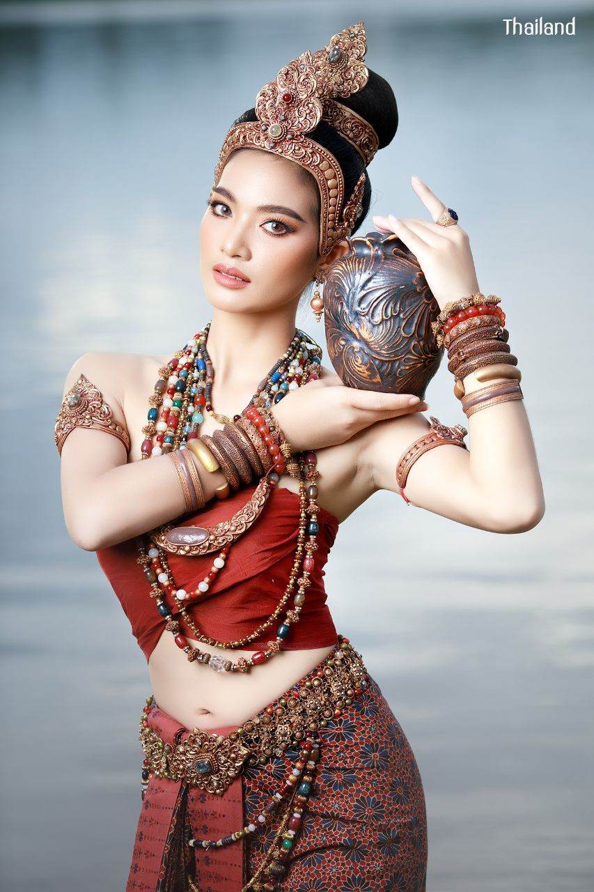 "สมัยทวารวดี" Dvaravati Era | THAILAND 🇹🇭