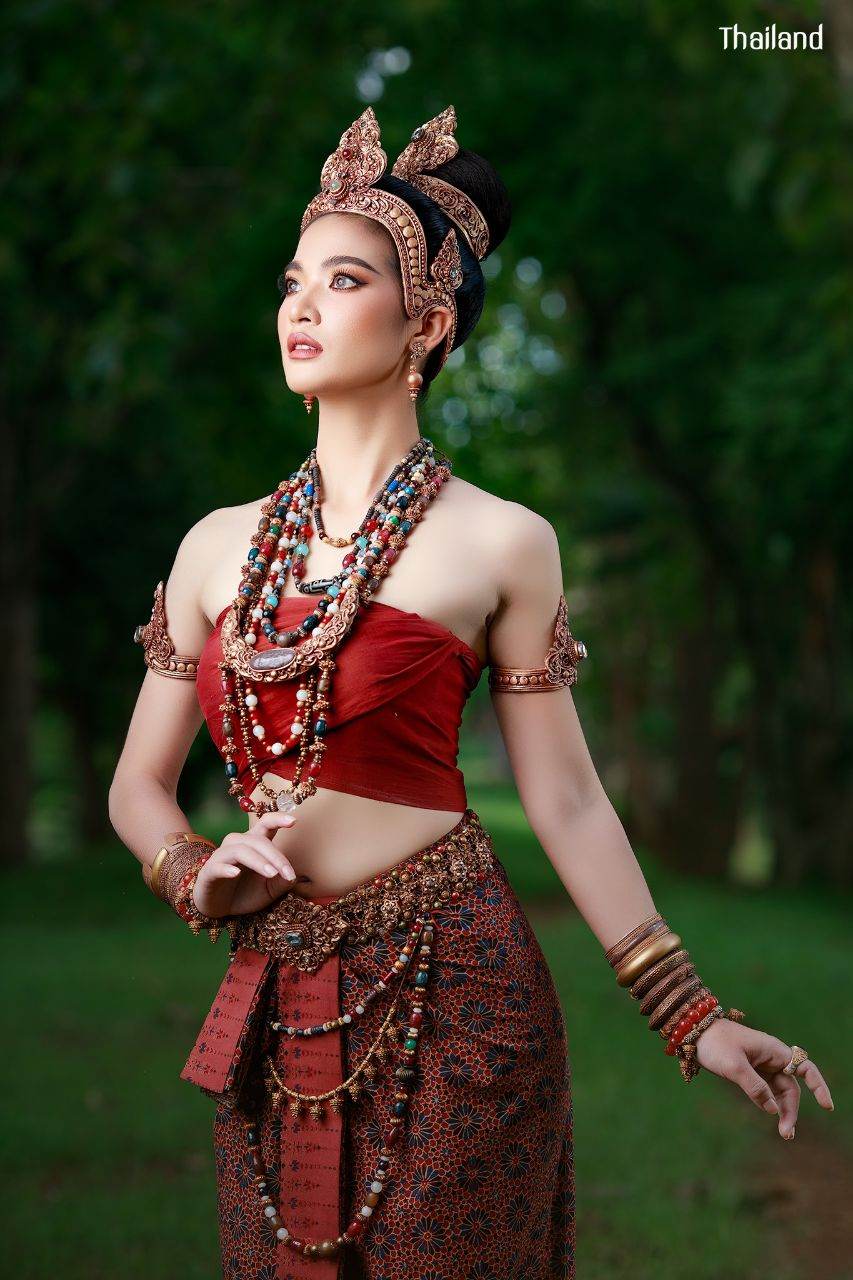 "สมัยทวารวดี" Dvaravati Era | THAILAND 🇹🇭