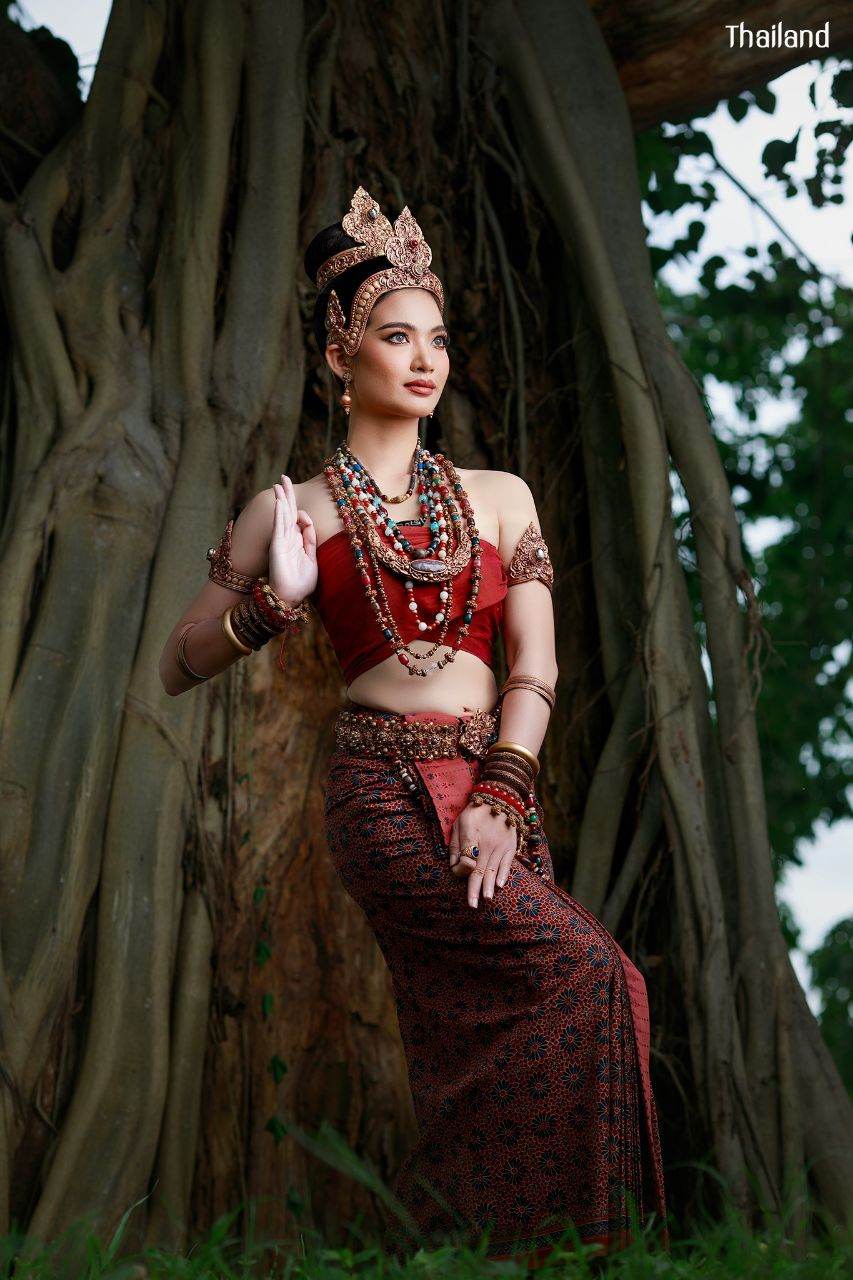 "สมัยทวารวดี" Dvaravati Era | THAILAND 🇹🇭