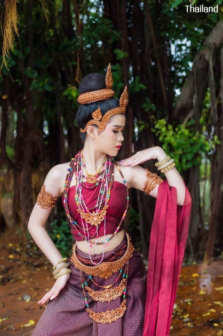 Dvaravati Era: สมัยทวารวดี อารยธรรมโบราณ | THAILAND 🇹🇭