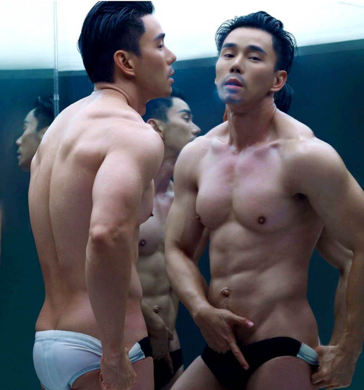 🔞ปล้ำกัน