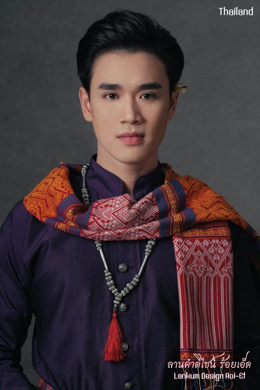 THAILAND 🇹🇭 | Isan traditional costume, ชุดอีสาน