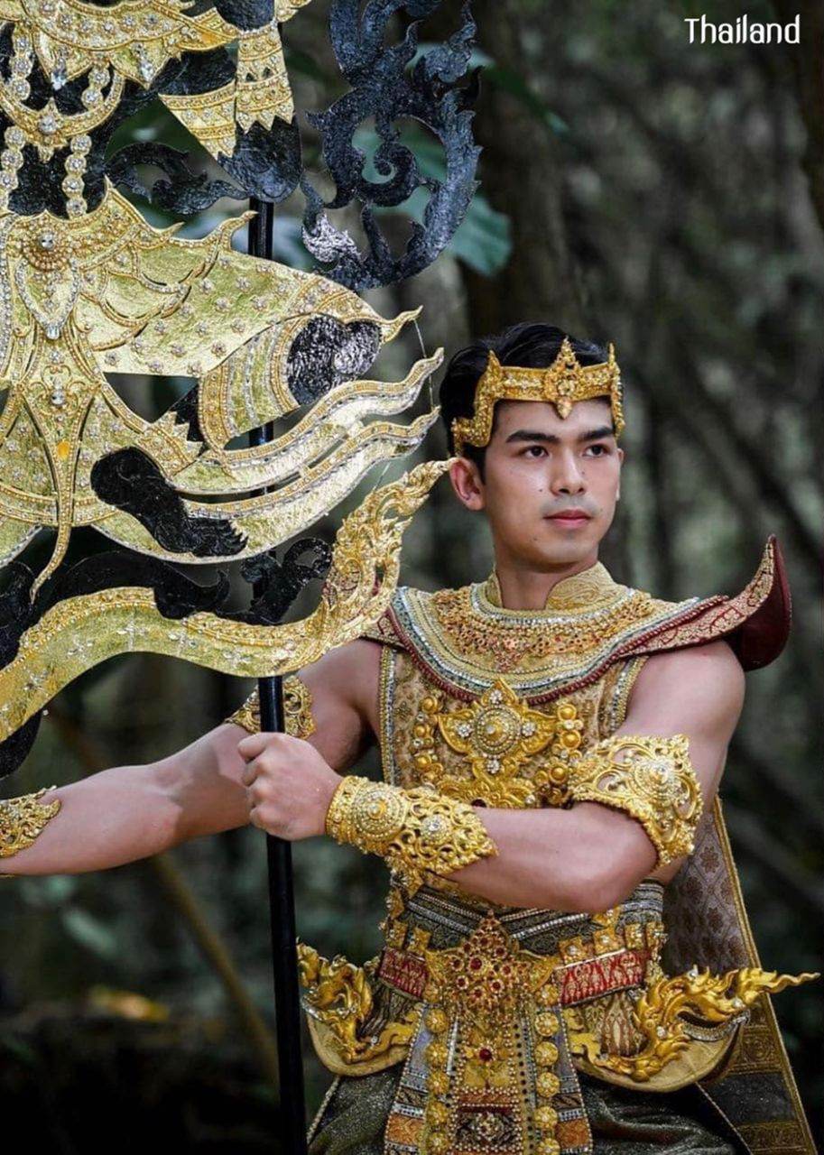 THAI NATIONAL COSTUME | THAILAND 🇹🇭