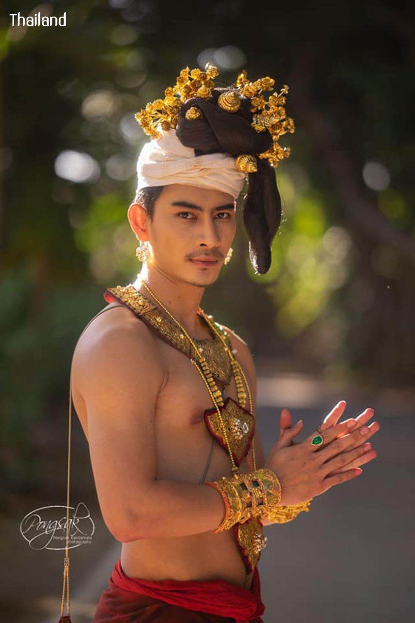 Thai Lanna dress in fantasy style | THAILAND 🇹🇭