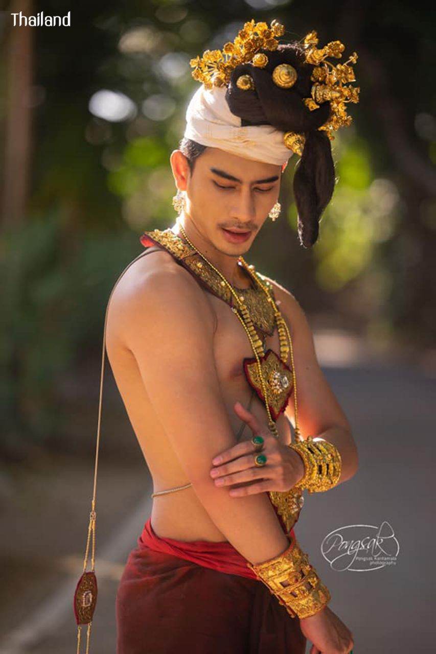 Thai Lanna dress in fantasy style | THAILAND 🇹🇭