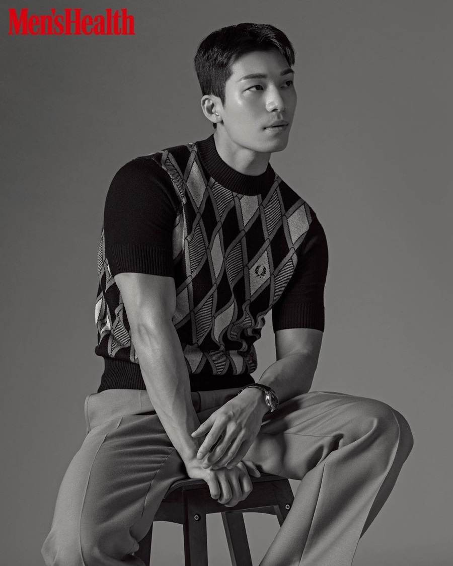 Wi Ha Joon @ Men’s Health Korea October 2021