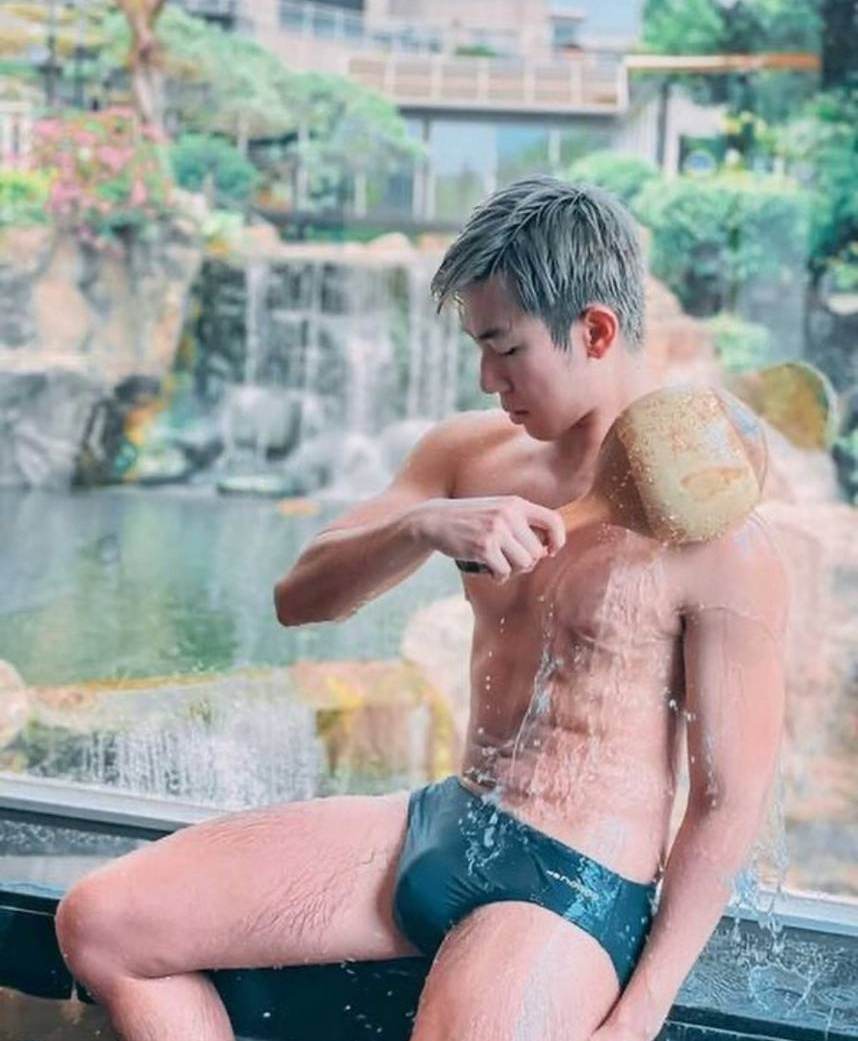 ดีต่อใจ#2043ผู้ชายอาบน้ำ