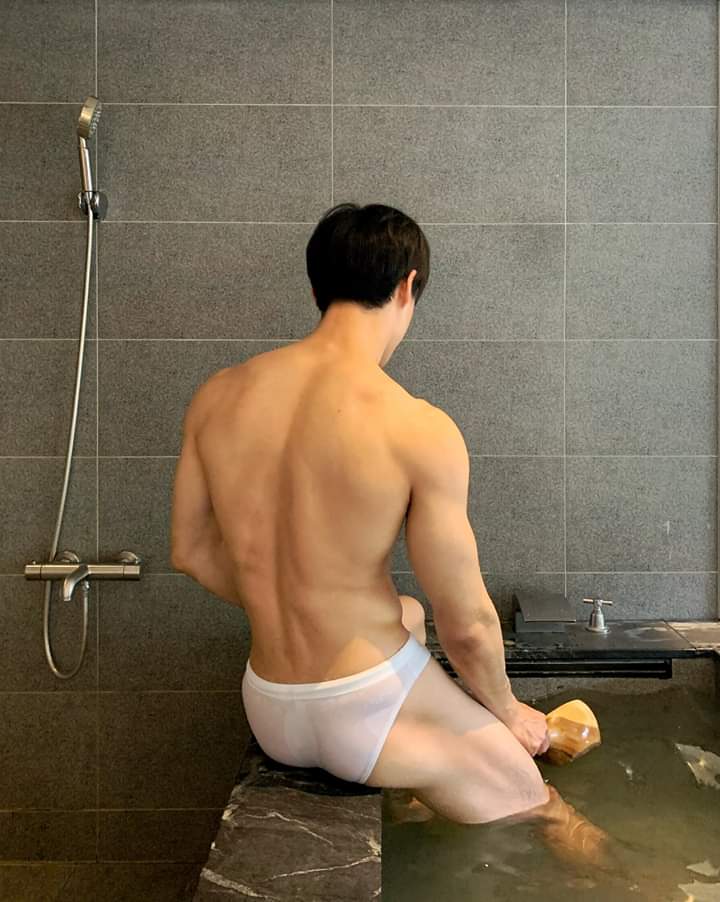 ดีต่อใจ#2043ผู้ชายอาบน้ำ