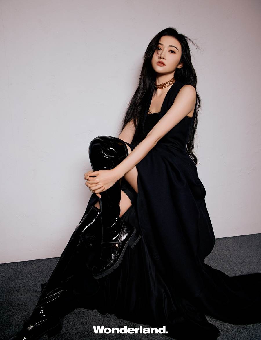 Jing Tian @ Wonderland China October 2021