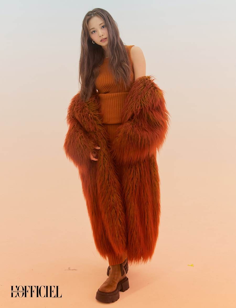 Tzuyu @ L'Officiel Singapore October 2021