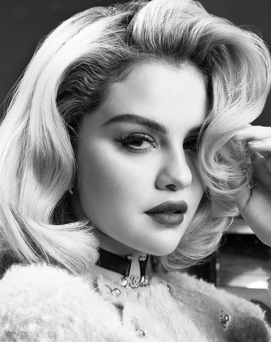 Selena Gomez @ Elle US September 2021