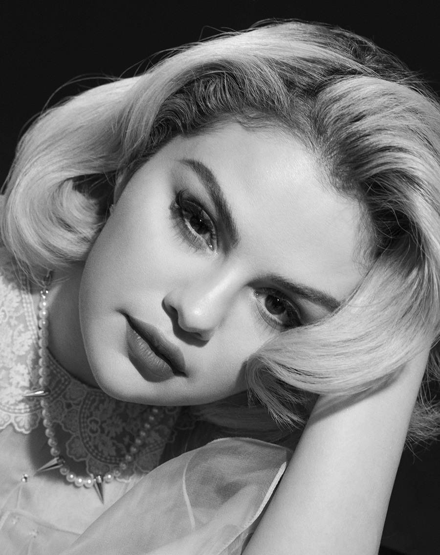 Selena Gomez @ Elle US September 2021