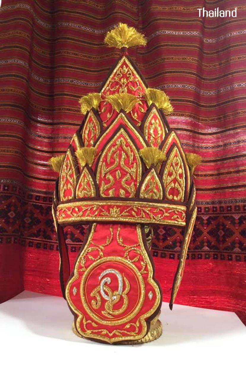 "หมวกกาบ" Muag Kab, Muag garb: I-san embroidery hat | THAILAND 🇹🇭