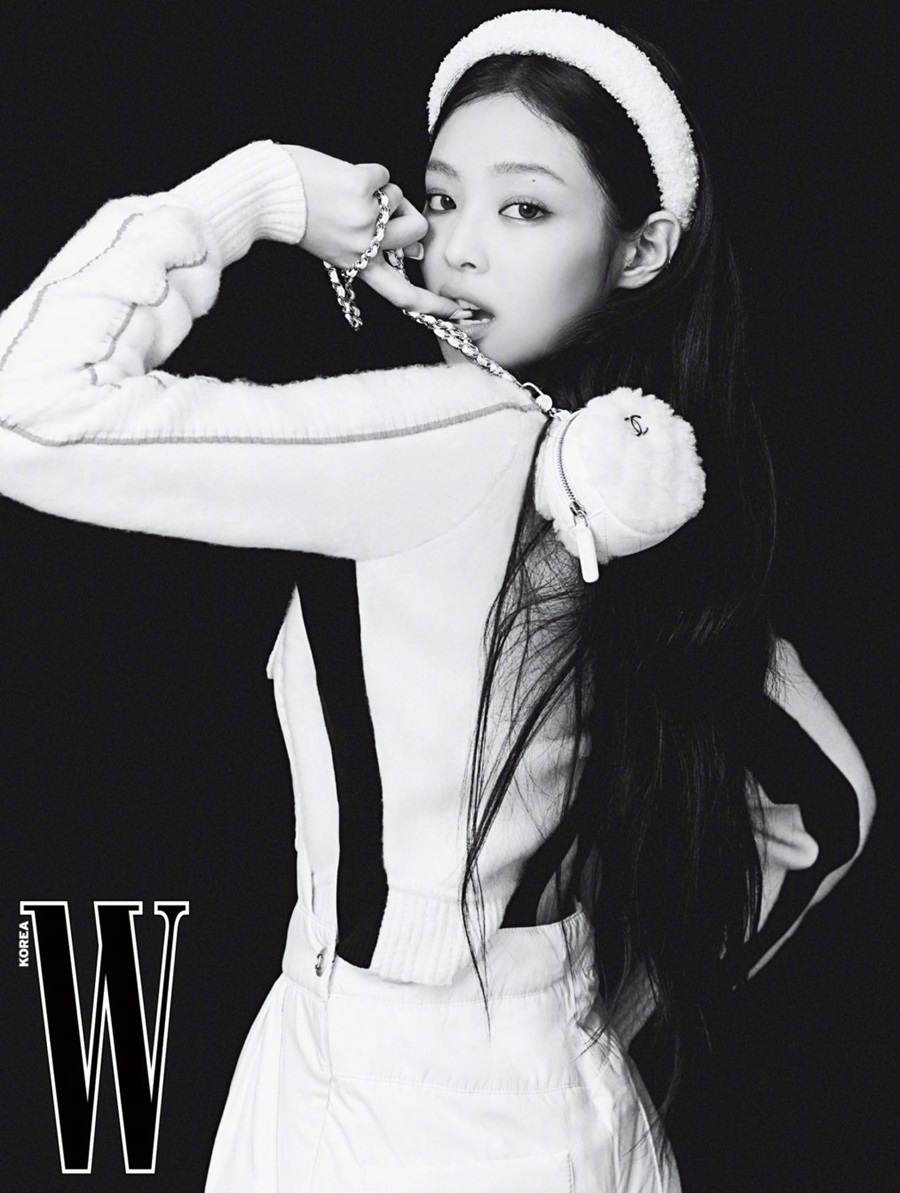 Jennie @ W Korea November 2021