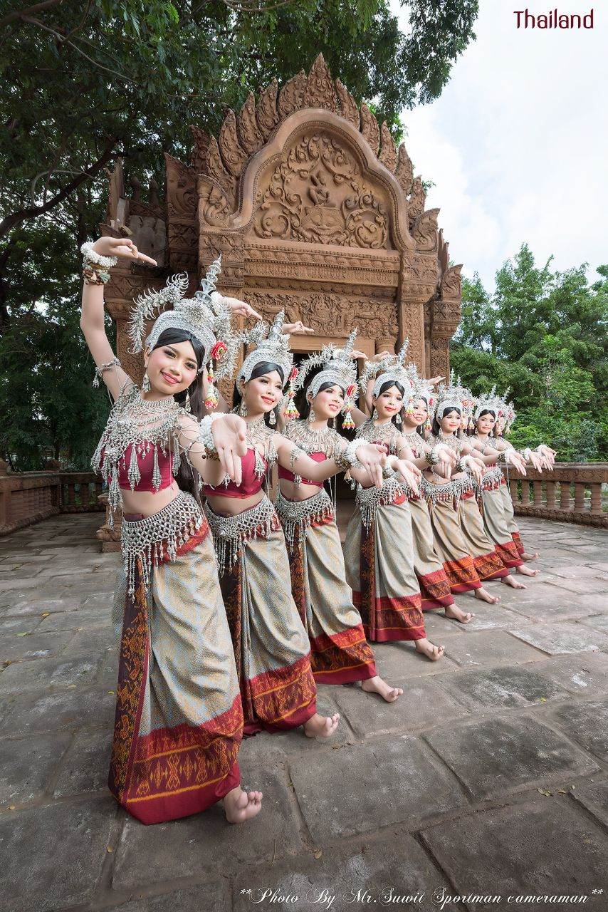 The Beautiful of Thai Apsara performance | THAILAND 🇹🇭