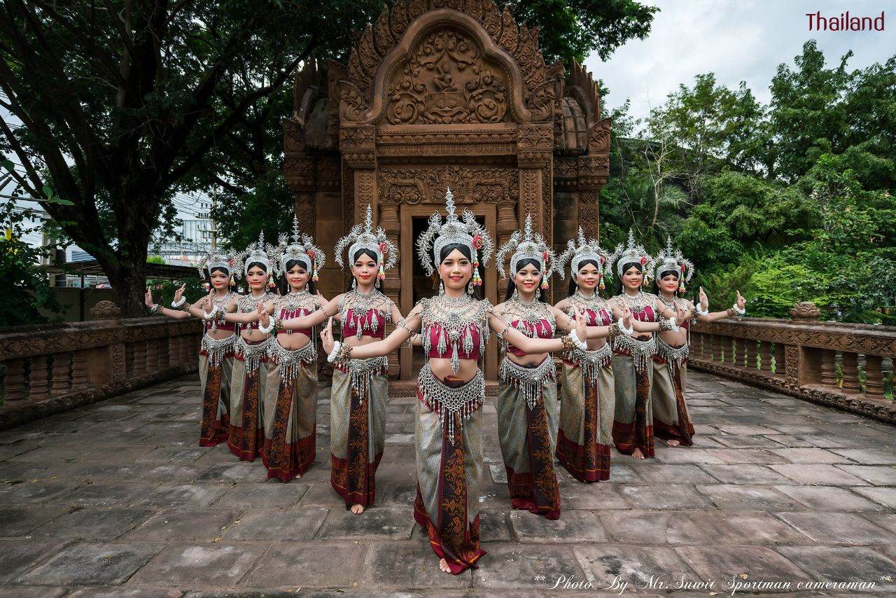 The Beautiful of Thai Apsara performance | THAILAND 🇹🇭