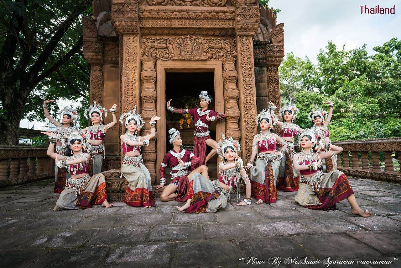 The Beautiful of Thai Apsara performance | THAILAND 🇹🇭
