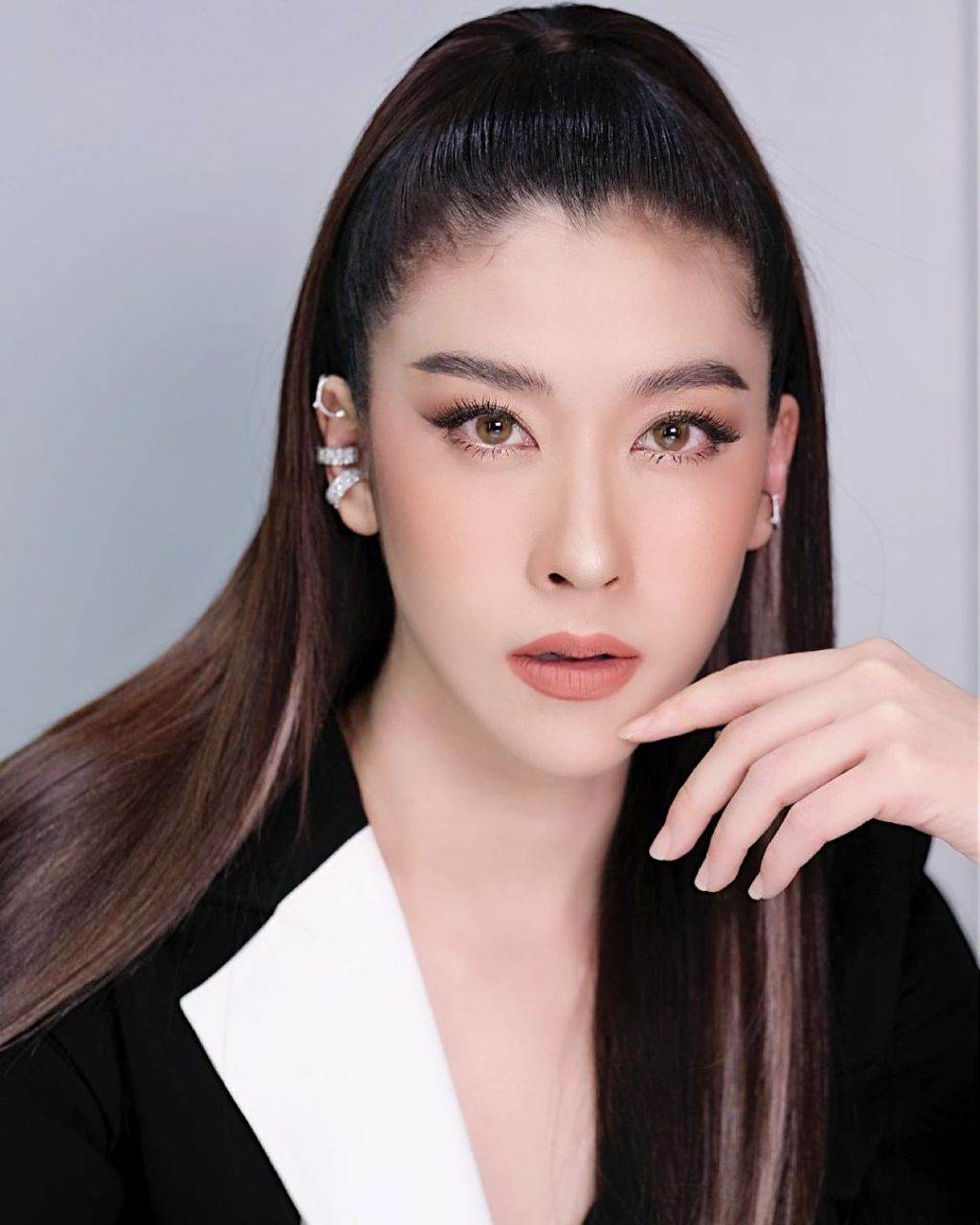 เชียร์​ ฑิฆัมพร เรื่อง ซ่อนรักกามเทพ