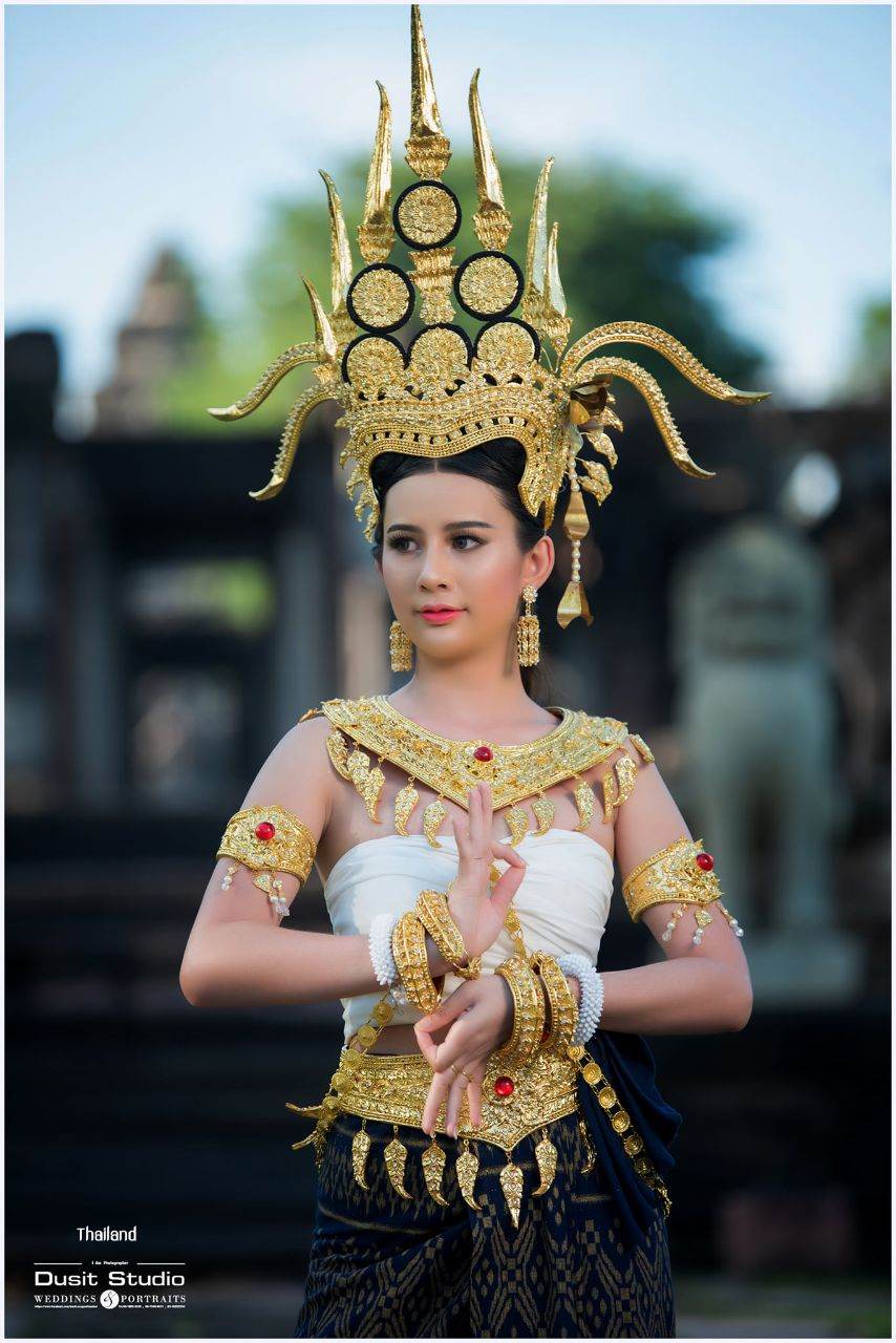 Thai Apsara: Apsorn of Mahidra pura | THAILAND 🇹🇭