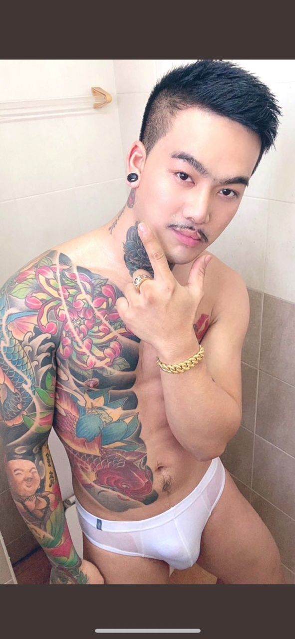 ตาลายผู้ชายเป้าฉ่ำ 4