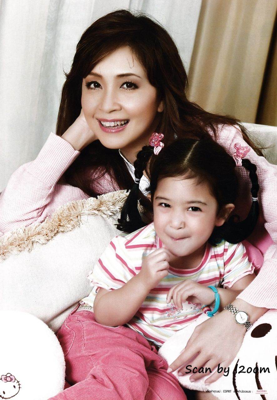 (วันวาน) ครอบครัว เขมะโยธิน @ กุลสตรี ปีที่ 38 ฉบับที่ 910 ธันวาคม 2551
