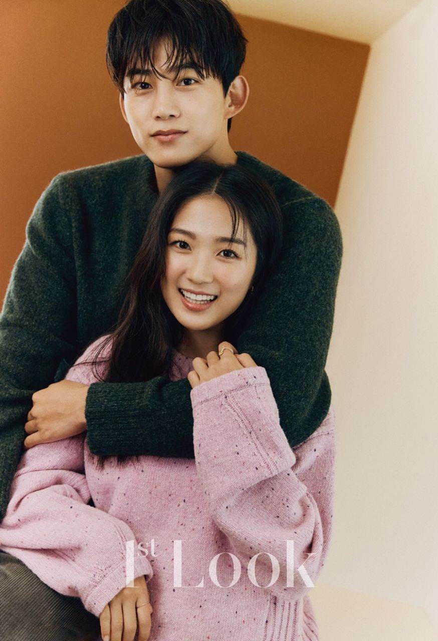 Taecyeon & Kim Hye Yoon @ 1st Look Korea October 2021