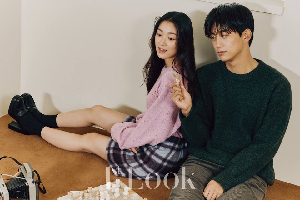 Taecyeon & Kim Hye Yoon @ 1st Look Korea October 2021