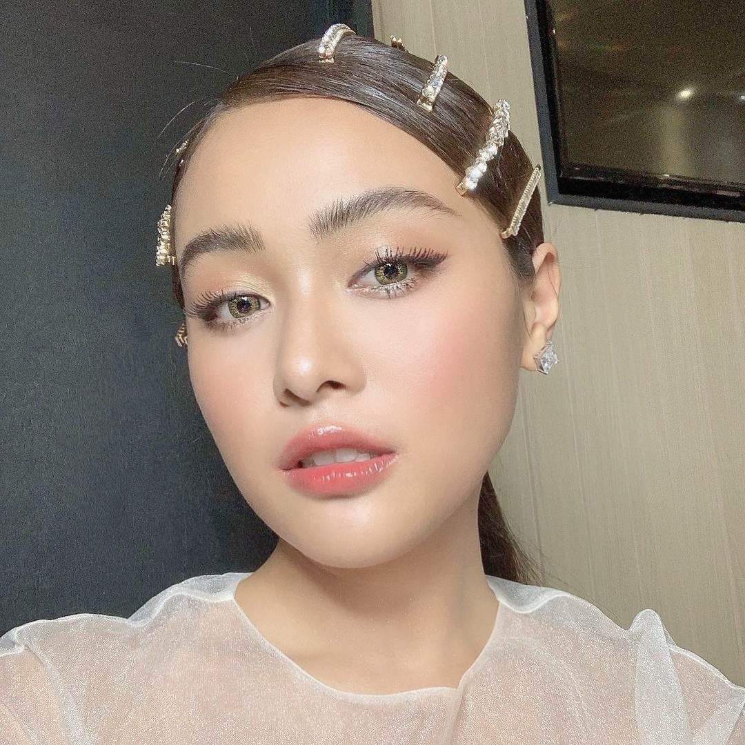 อุ้ม อิษยา เรื่อง เตียงนางไม้