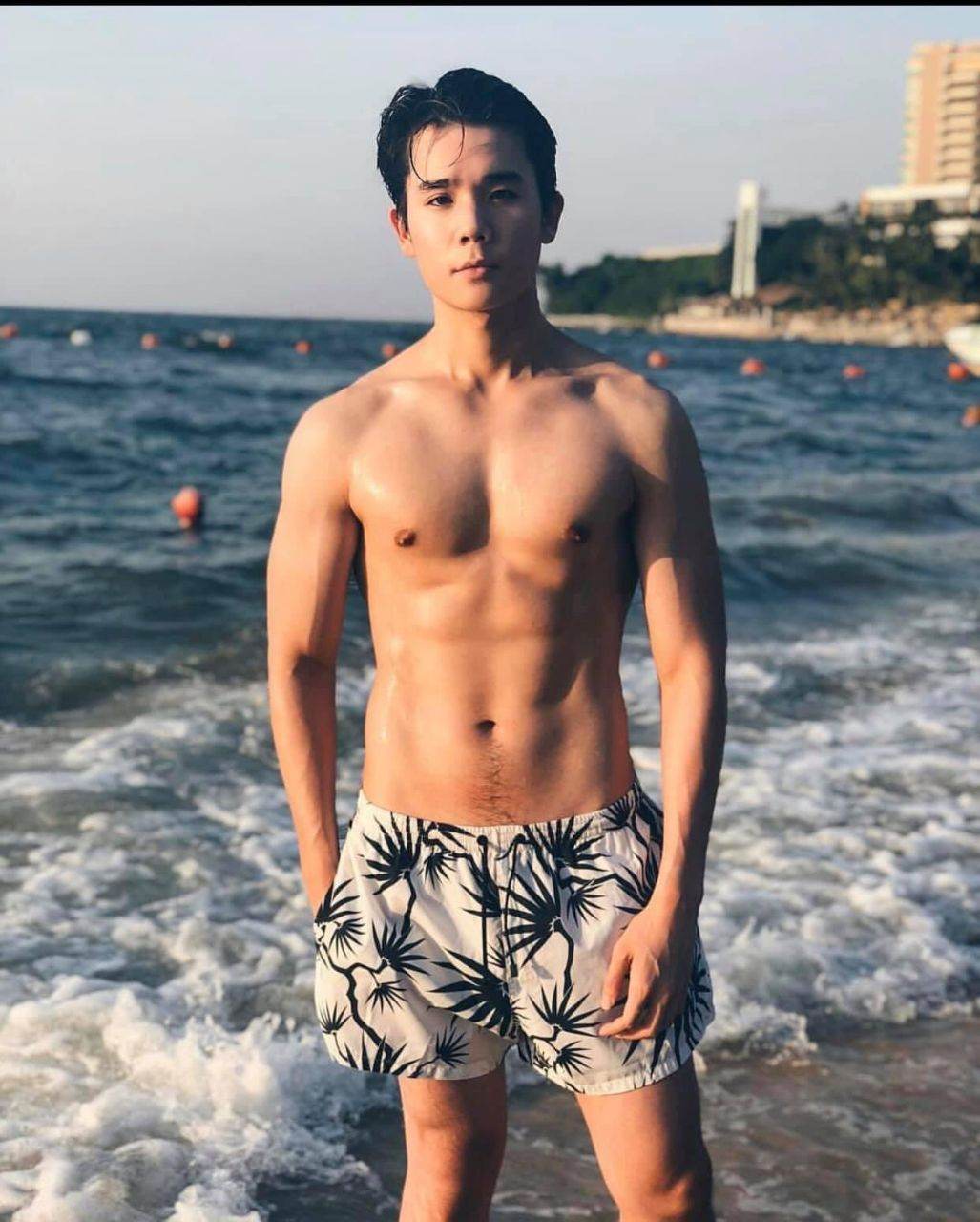 ผู้ชายสายซั่ม