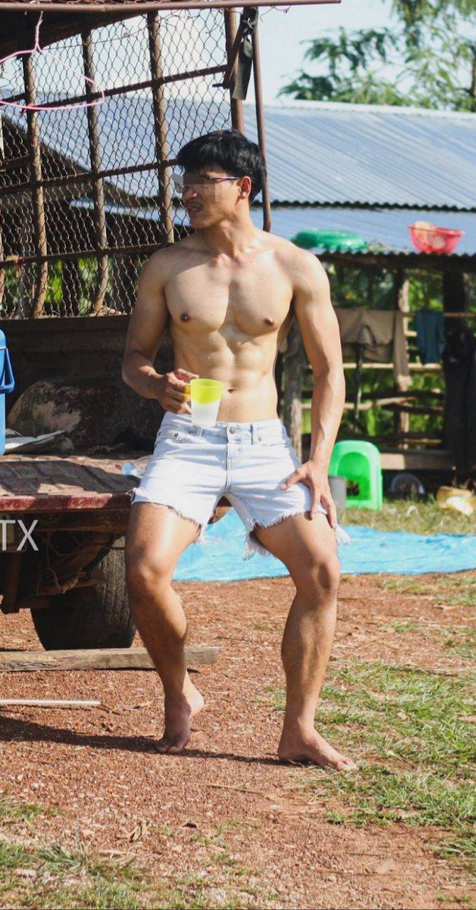 จัดแค่โพสต์เดียว จะมีคนเสียวเหมือนที่เรากำลังซี๊ดส์อยู่..ตอนนี้ไหมน๊า