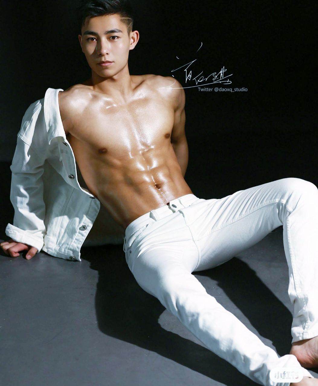 หนึ่งวิธีผ่อนคลาย ด้วยการชวนผู้ชายมาซี๊ดส์