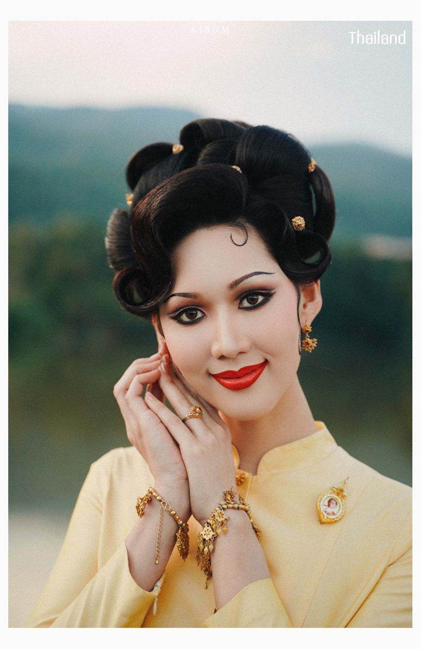 Thai National Costume and 70s Makeup & Hairstyle by Sakunjan | THAILAND 🇹🇭