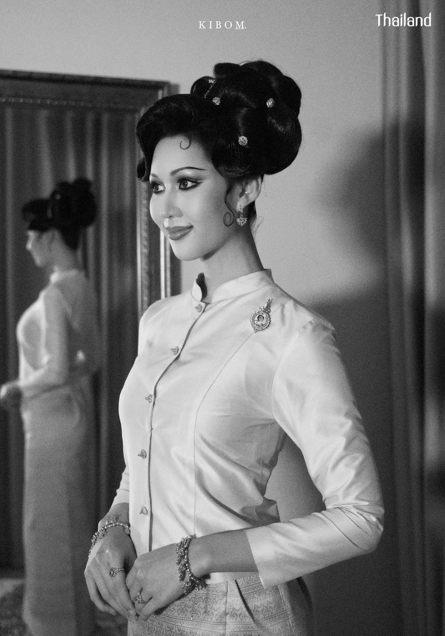 Thai National Costume and 70s Makeup & Hairstyle by Sakunjan | THAILAND 🇹🇭