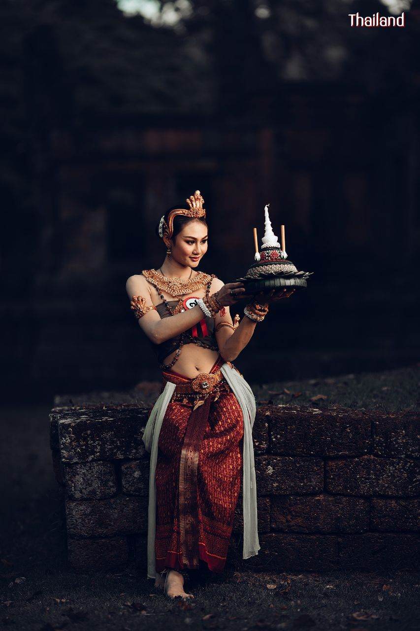 Loy Krathong Festival and The Beautiful of Nakee (Naga) Costume | THAILAND 🇹🇭