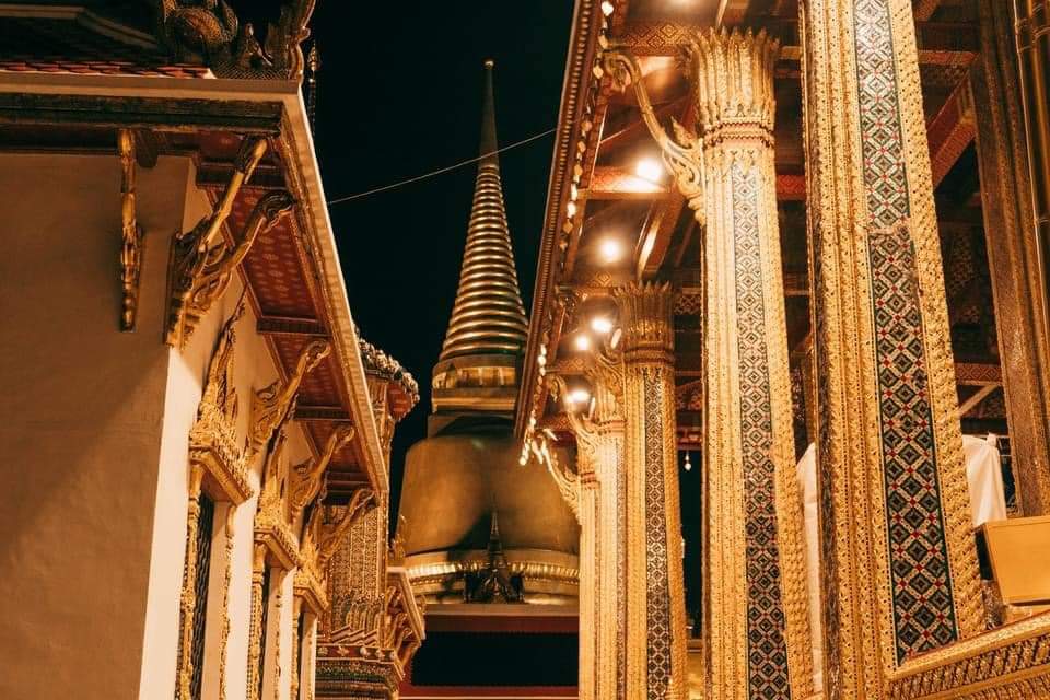 Cr. FB Wat About Siam