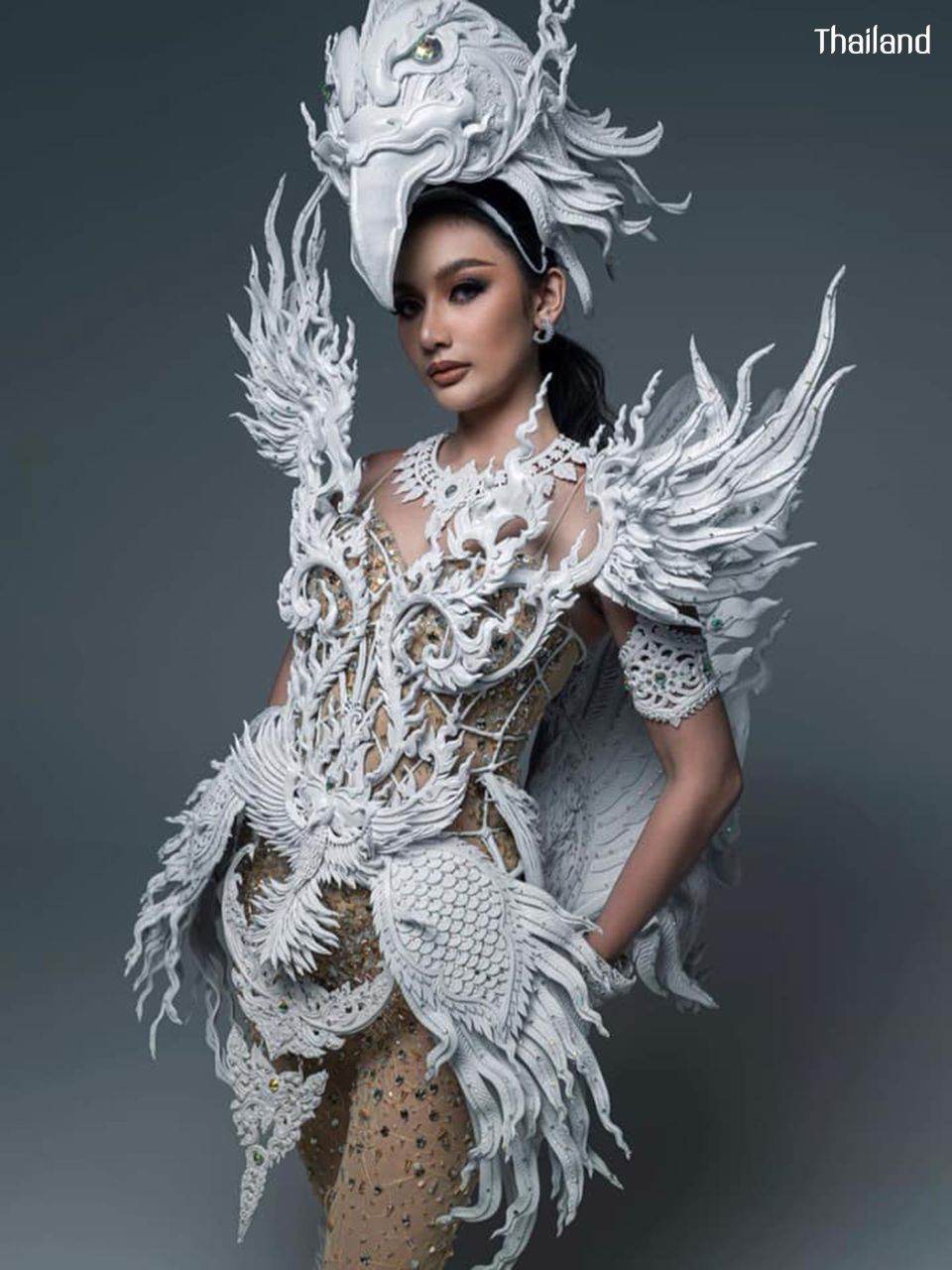 Karawek Bird of Paradise: Thai Fantasy Costume | THAILAND 🇹🇭
