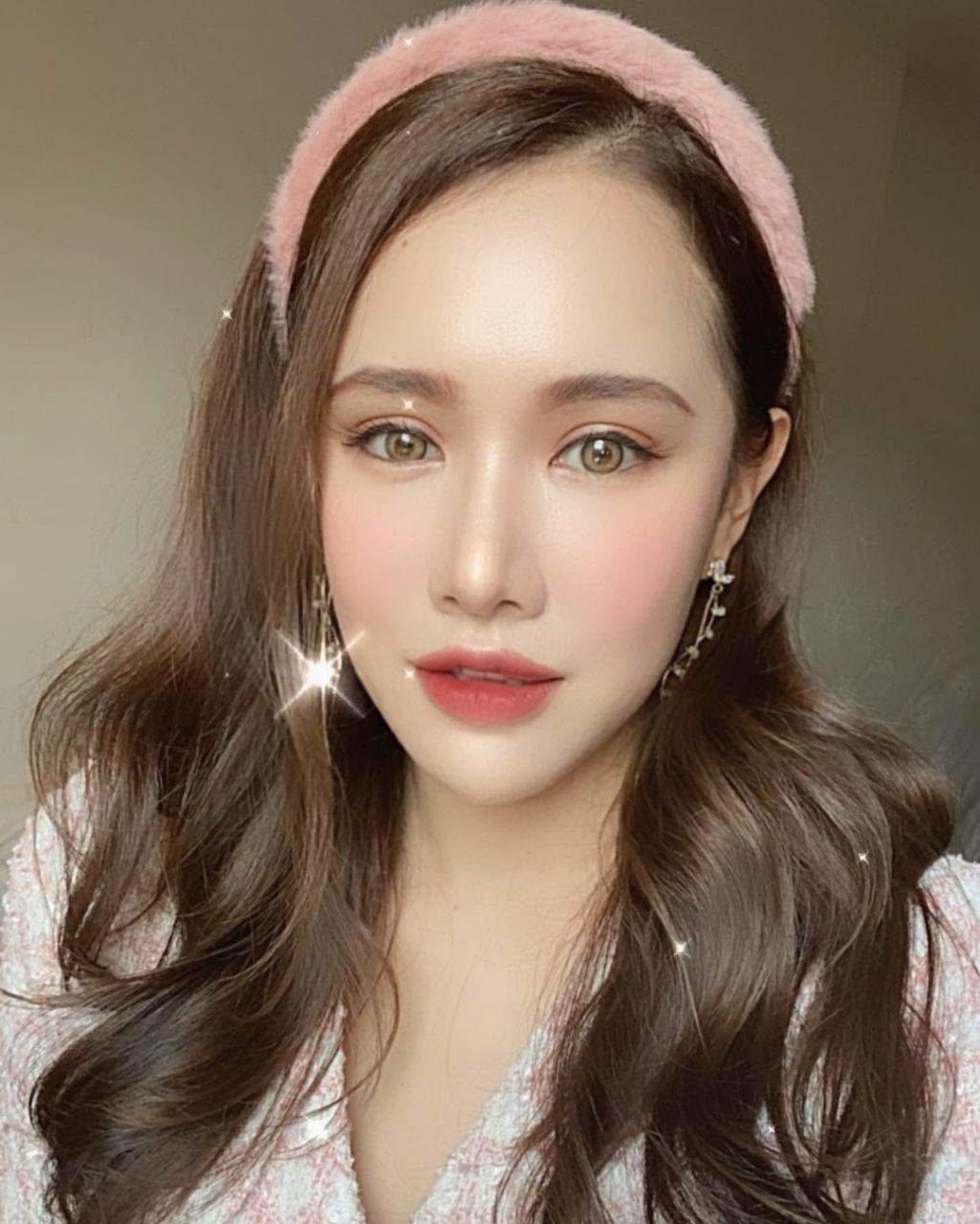 จีน่า อัจฉราภรณ์ เรื่อง สิงห์สี่แคว