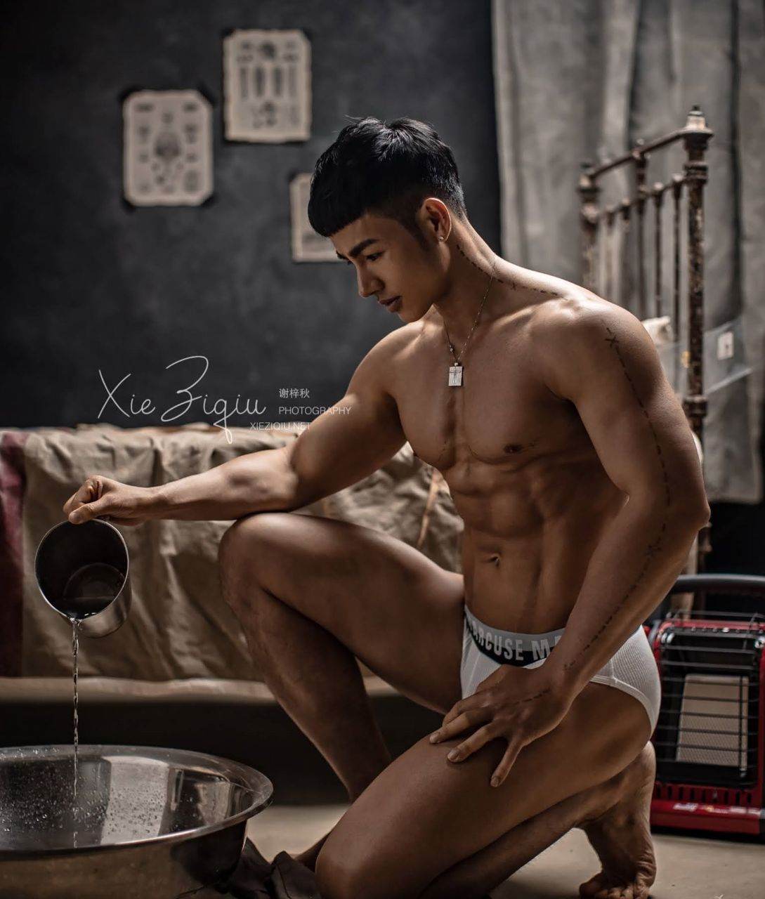 หนุ่มหล่อขึ้นปก 1060.2