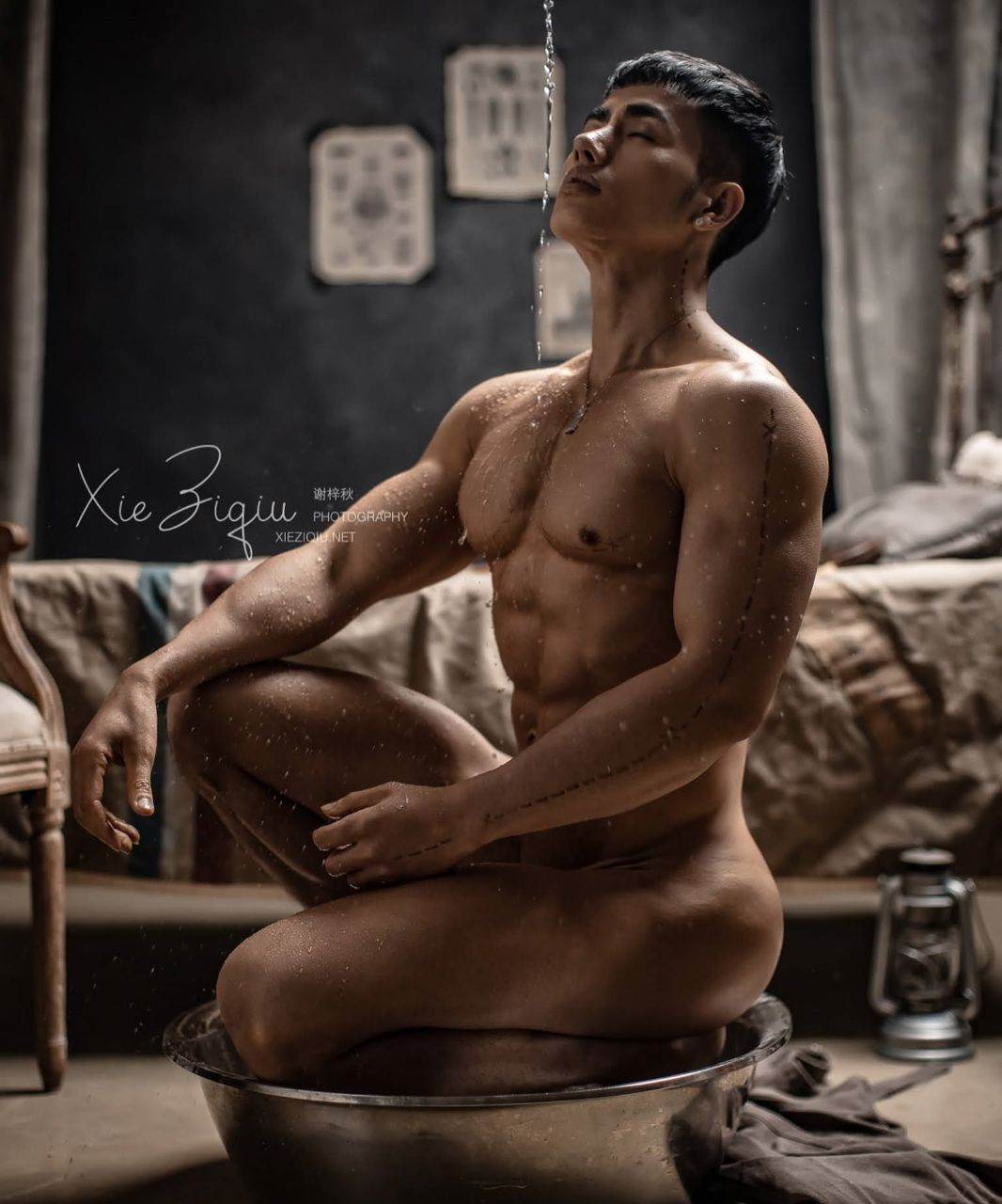 หนุ่มหล่อขึ้นปก 1060.2