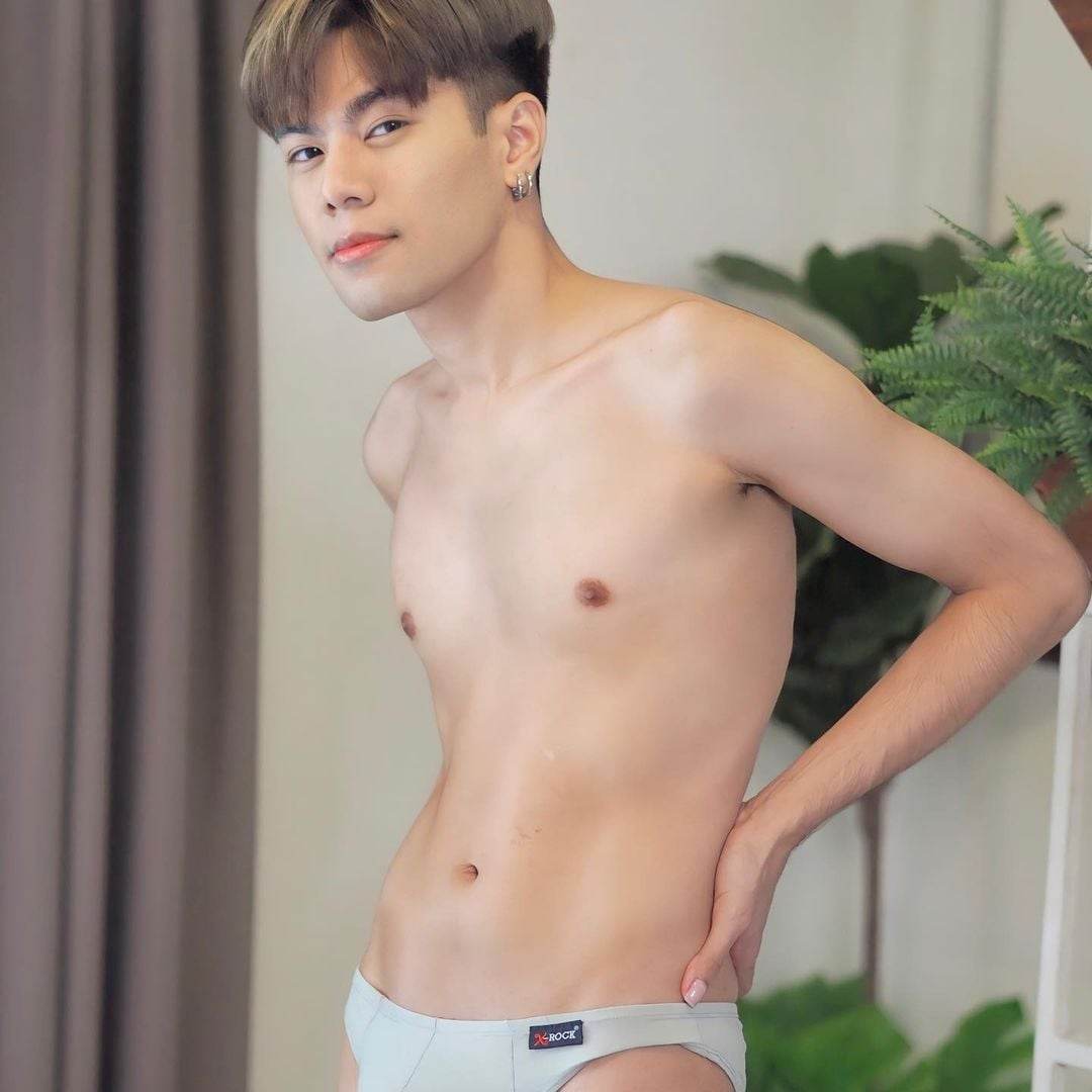 ต่อหน้ารุก.ลับหลังรับ