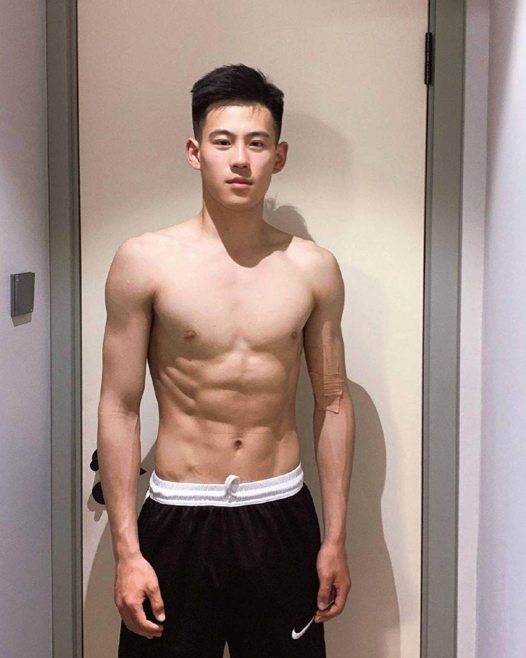 ต่อหน้ารุก.ลับหลังรับ