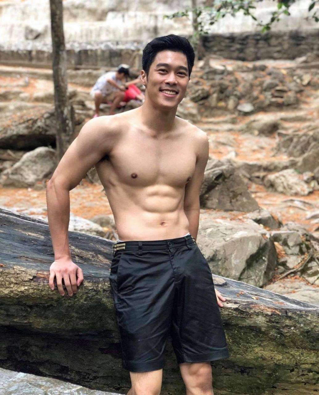 ต่อหน้ารุก.ลับหลังรับ