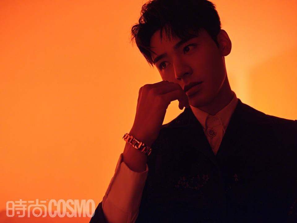 Gong Jun @ Cosmopolitan China December 2021