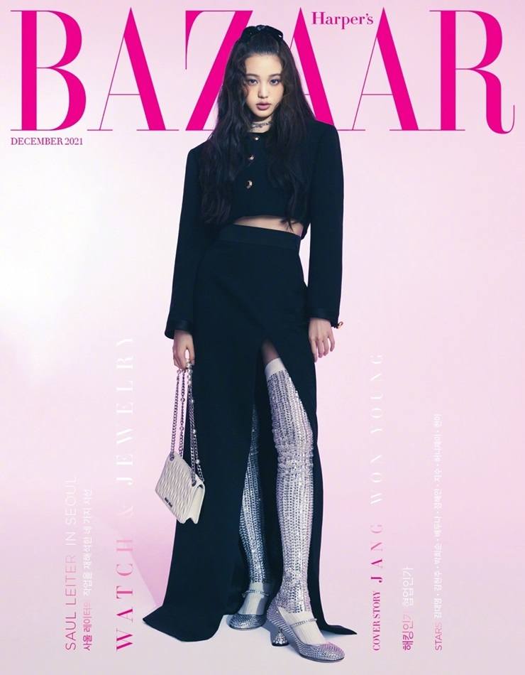 Jang Wonyoung @ Harper&rsquo;s Bazaar Korea December 2021