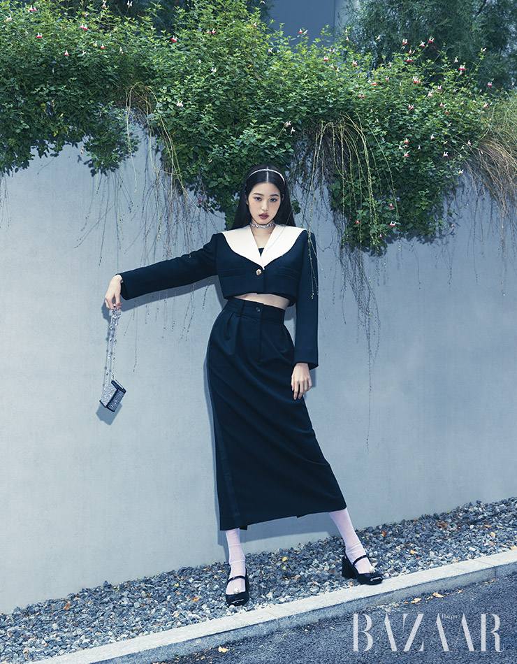 Jang Wonyoung @ Harper&rsquo;s Bazaar Korea December 2021
