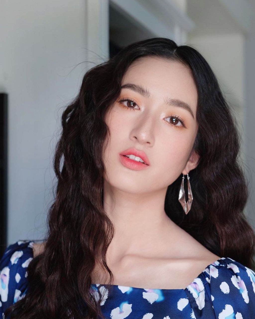 อาย กมลเนตร เรื่อง เงินปากผี