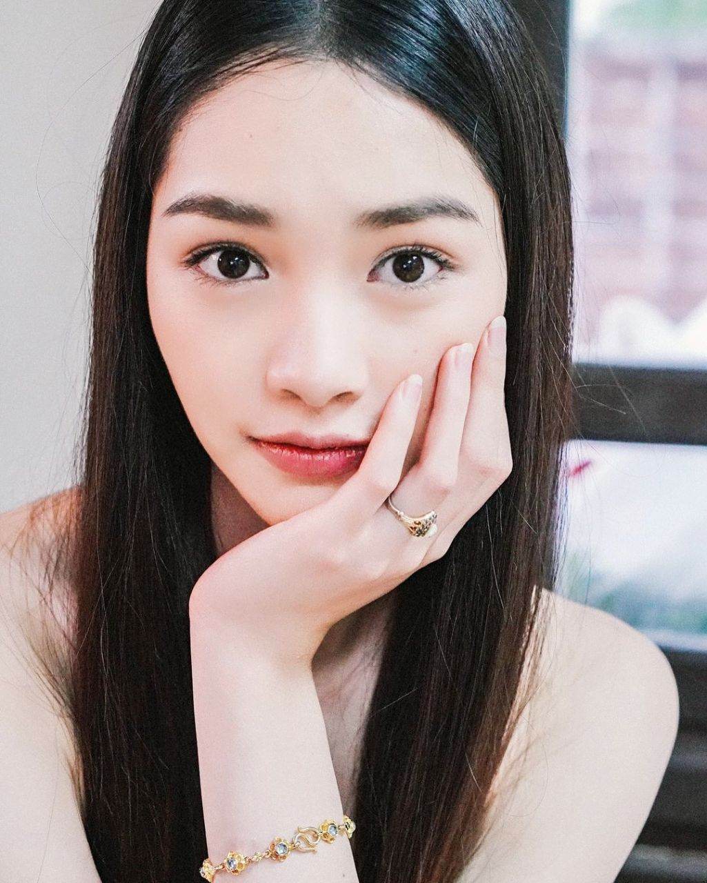 มิ้นท์ รัญชน์รวี เรื่อง พราวมุก